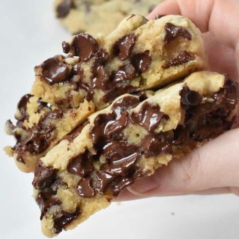 The OG (Classic Dark Choc Chip)