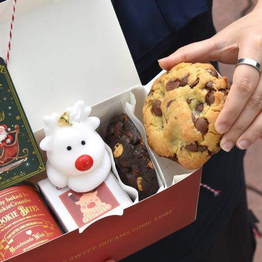 Mrs. Clause’s Box🎄